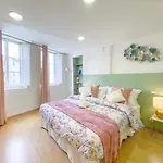 Ororosa Lucca City Center Apartment